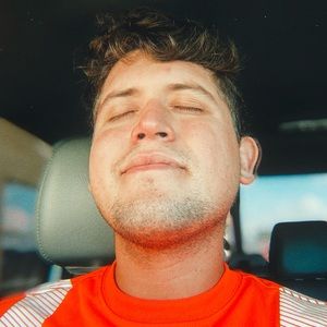 Meet your Posher, Ethan